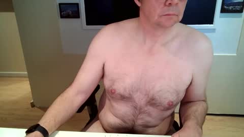 Snapshot of scotsmanx chatting on May 16, 2026, 3:22 pm scotsmanx online show from May 16, 2026, 3:22 pm