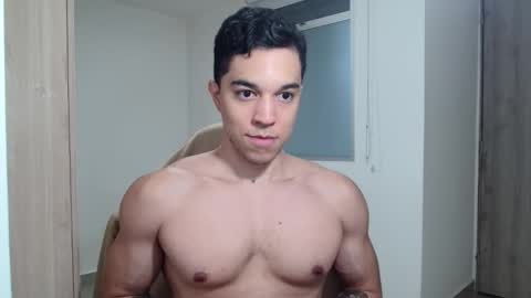 Snapshot of scott_brasher1 chatting on January 26, 2025, 10:35 pm Twitter Scott brasher1 Instagram Camiloestuardo2 online show from January 26, 2025, 10:35 pm