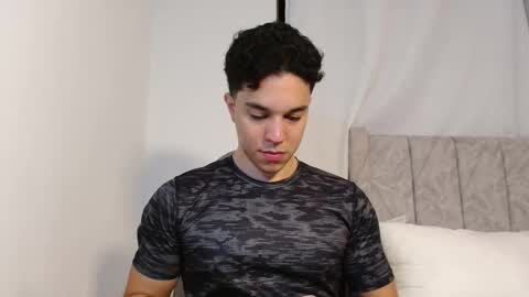 Snapshot of scott_brasher1 chatting on October 29, 2025, 2:03 am Twitter Scott brasher1 Instagram Camiloestuardo2 online show from October 29, 2025, 2:03 am