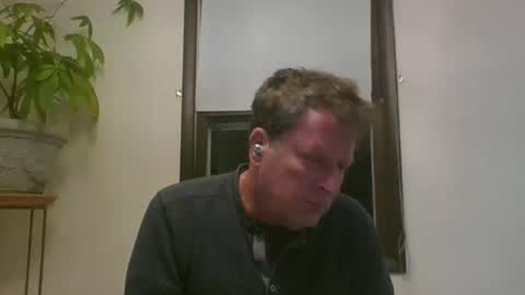 scottpbi52 online show from January 5, 2025, 4:36 am