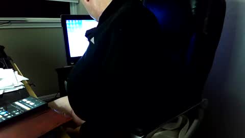 Snapshot of scottsindeep chatting on March 28, 2026, 10:37 am Scottsindeep online show from March 28, 2026, 10:37 am