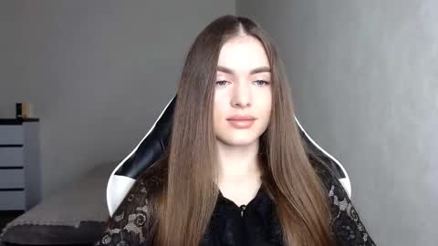 scratc_h online show from December 3, 2025, 12:03 pm