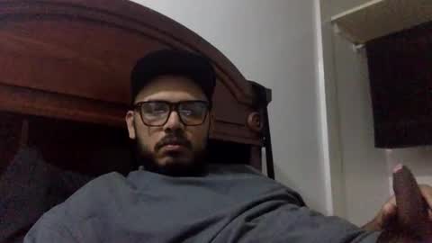 scrwedup_jux online show from May 10, 2026, 2:17 am