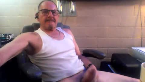 Snapshot of sdh69 chatting on March 26, 2026, 2:22 pm eating pussy sucking dick online show from March 26, 2026, 2:22 pm