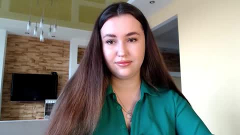 Snapshot of sea_cocktail chatting on February 3, 2025, 8:35 am Elizabeth  online show from February 3, 2025, 8:35 am