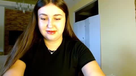 Snapshot of sea_cocktail chatting on December 2, 2025, 7:47 am Elizabeth online show from December 2, 2025, 7:47 am