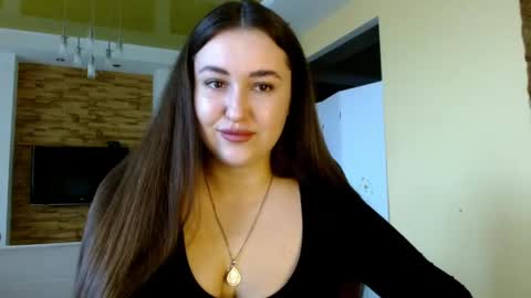 Elizabeth  online show from April 23, 2026, 9:19 am