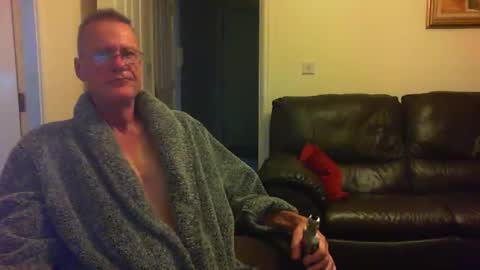 seakrait online show from November 12, 2025, 7:42 am