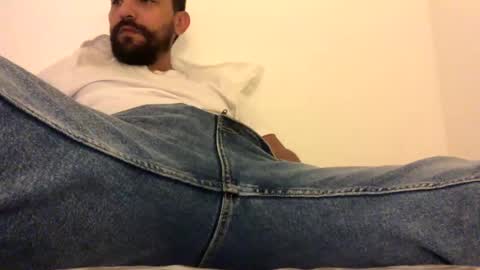 Snapshot of seanpablosanz chatting on February 21, 2025, 1:22 am Sean pablo Sanz online show from February 21, 2025, 1:22 am
