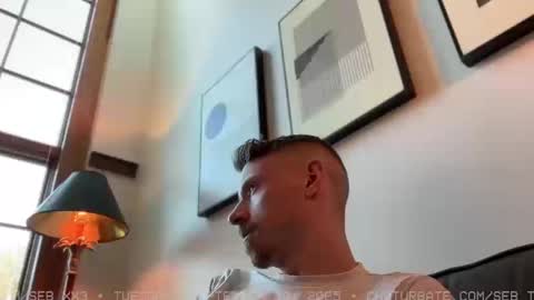 Sebastian online show from October 1, 2025, 8:37 pm