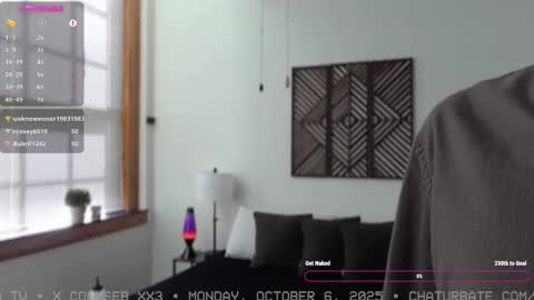 Sebastian online show from October 6, 2025, 3:31 pm