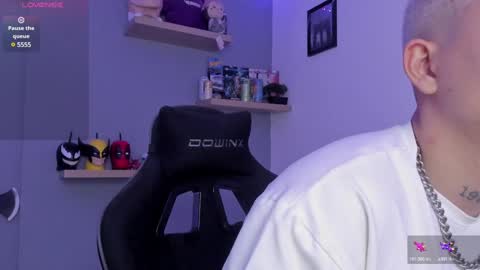 Snapshot of sebas__23 chatting on January 16, 2025, 11:37 pm Sebastin online show from January 16, 2025, 11:37 pm