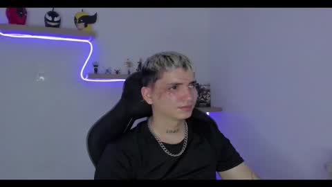 Snapshot of sebas__23 chatting on November 8, 2025, 5:07 am Sebastin online show from November 8, 2025, 5:07 am