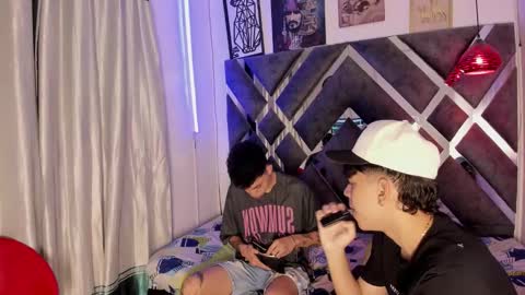 Snapshot of sebas_pretty7 chatting on December 14, 2025, 12:21 pm sebas_pretty7 online show from December 14, 2025, 12:21 pm