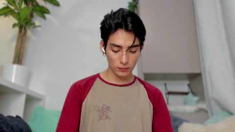 sebastian online show from January 10, 2025, 4:01 am