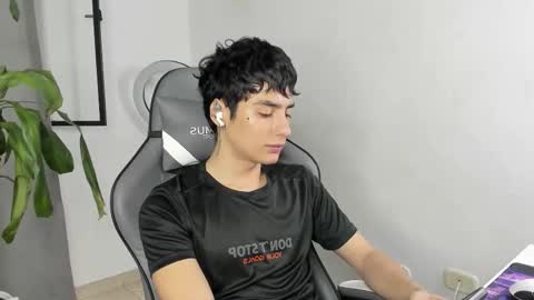 sebastian online show from January 19, 2026, 3:05 pm