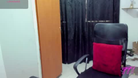 Snapshot of sebascuterouss chatting on June 12, 2026, 1:54 pm sebas 3 online show from June 12, 2026, 1:54 pm