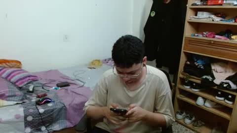 Snapshot of sebasslops chatting on February 1, 2025, 8:39 am Sebas online show from February 1, 2025, 8:39 am