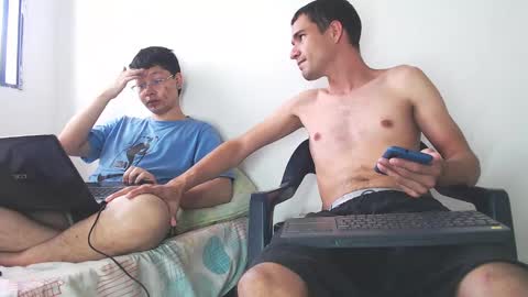 Snapshot of sebasslops chatting on February 22, 2025, 8:20 pm Sebas online show from February 22, 2025, 8:20 pm