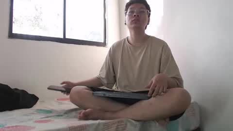 Snapshot of sebasslops chatting on March 2, 2025, 12:54 pm Sebas online show from March 2, 2025, 12:54 pm