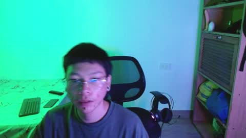 Sebas online show from March 22, 2026, 4:27 am