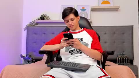 SEBAS online show from March 17, 2026, 6:28 am