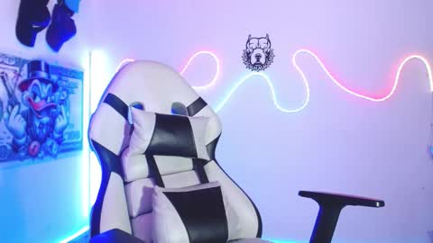 Sebastian online show from March 25, 2026, 5:41 pm