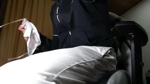 Sebastian online show from April 26, 2026, 8:12 am