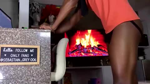 SEBASTIAN GREY online show from February 2, 2026, 12:48 pm