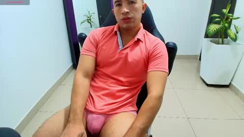 Snapshot of sebastian_oconnor77 chatting on April 22, 2026, 1:01 pm juan sebastian online show from April 22, 2026, 1:01 pm