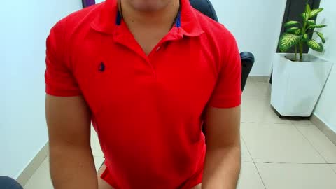 Snapshot of sebastian_oconnor77 chatting on May 6, 2026, 12:32 pm juan sebastian online show from May 6, 2026, 12:32 pm