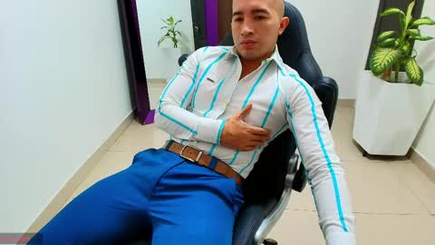 Snapshot of sebastian_oconnor77 chatting on May 26, 2026, 12:56 pm juan sebastian online show from May 26, 2026, 12:56 pm