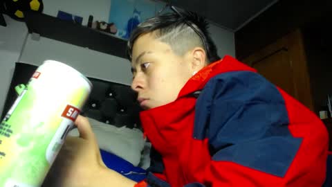 Myystiic online show from April 28, 2026, 2:10 am