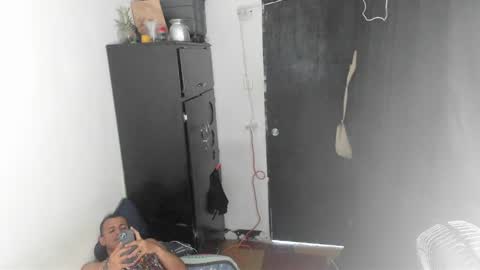 sebatian palacios online show from December 6, 2024, 3:22 pm