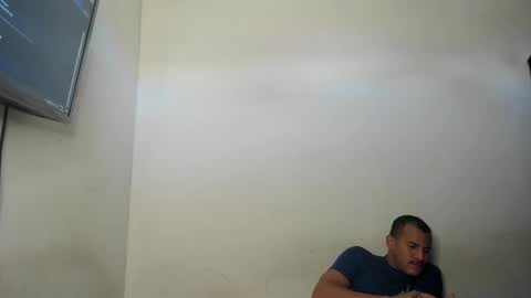 sebatian palacios online show from January 5, 2025, 3:45 pm