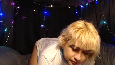 Snapshot of sebastiansupreme chatting on November 4, 2025, 3:27 am Sebastian online show from November 4, 2025, 3:27 am