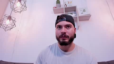 Snapshot of sebastianvilla__ chatting on January 3, 2025, 1:27 am Instagram jeanpaulfit online show from January 3, 2025, 1:27 am
