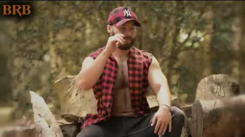 Instagram jeanpaulfit  online show from April 6, 2026, 2:40 pm