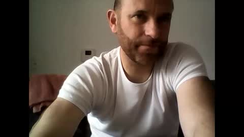 sebelcaballerofrances online show from December 15, 2025, 1:48 pm