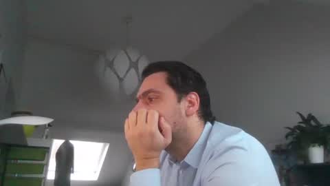 Snapshot of sebix9206 chatting on February 5, 2026, 8:30 am sebix9206 online show from February 5, 2026, 8:30 am