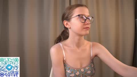 Brenda online show from March 11, 2025, 2:10 am