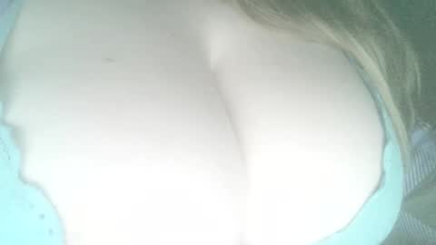 Snapshot of secret18slaveanon chatting on March 7, 2025, 9:07 am Sunny online show from March 7, 2025, 9:07 am