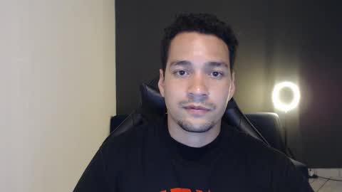 Snapshot of secretboy5000 chatting on January 18, 2025, 1:19 am Jex online show from January 18, 2025, 1:19 am