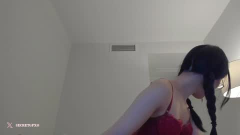 Angela online show from December 2, 2024, 7:47 am