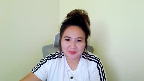 Snapshot of secretlover010101 chatting on January 16, 2025, 4:49 am MILAN online show from January 16, 2025, 4:49 am