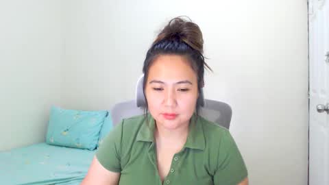 Snapshot of secretlover010101 chatting on March 12, 2025, 5:35 am MILAN online show from March 12, 2025, 5:35 am