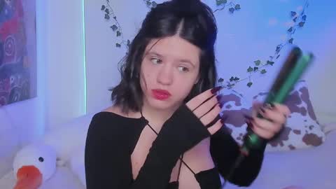 Snapshot of secretqueen_x chatting on March 2, 2025, 6:27 am Anna online show from March 2, 2025, 6:27 am