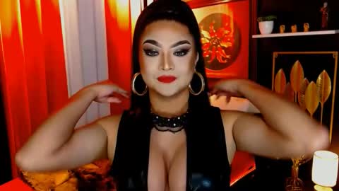 Snapshot of seducinglinda chatting on June 7, 2026, 9:13 am seducinglinda online show from June 7, 2026, 9:13 am