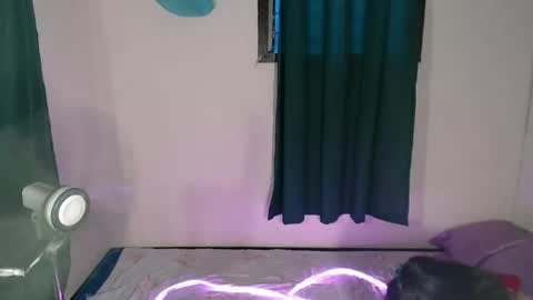 Snapshot of seductive_chailyn chatting on October 15, 2025, 6:57 am just call me baby online show from October 15, 2025, 6:57 am