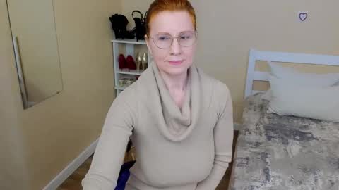 seductive_foxy_ online show from March 16, 2026, 5:44 am